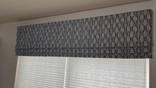 Mock Roman valance